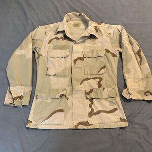 Vintage USGI Desert Camouflage Coat Mens Small Regular 3 Color BDU Jacket 90s